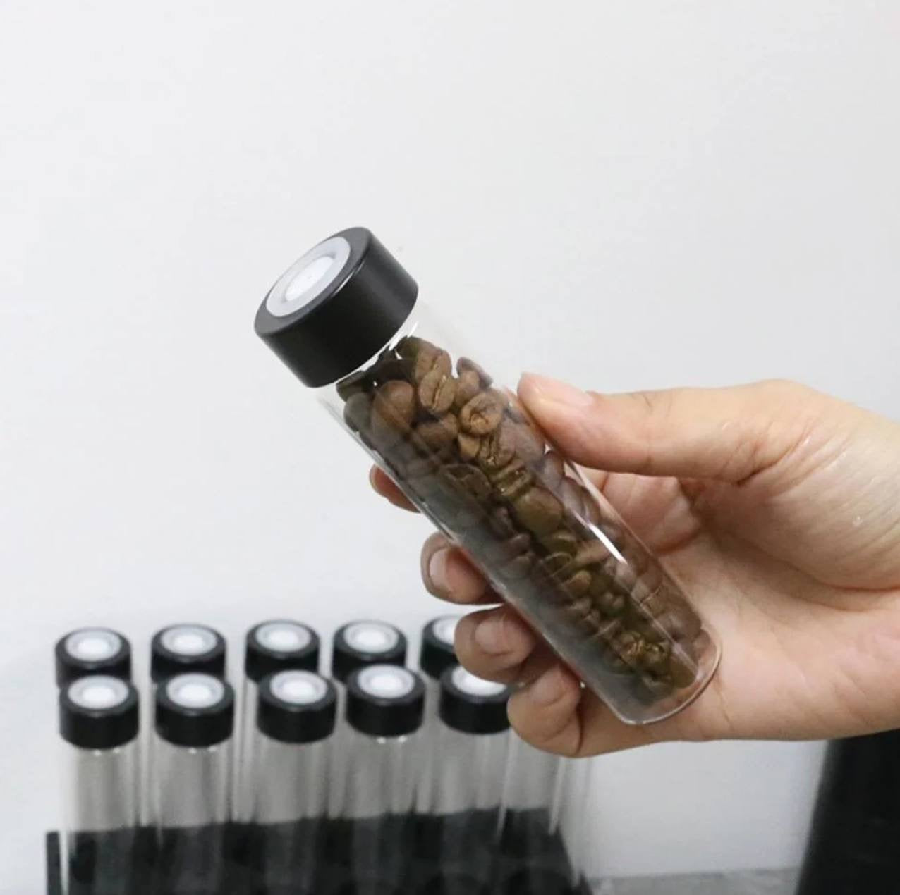 عبوات تخزين البن , قاعدة بلاستيكية - 12 عبوة