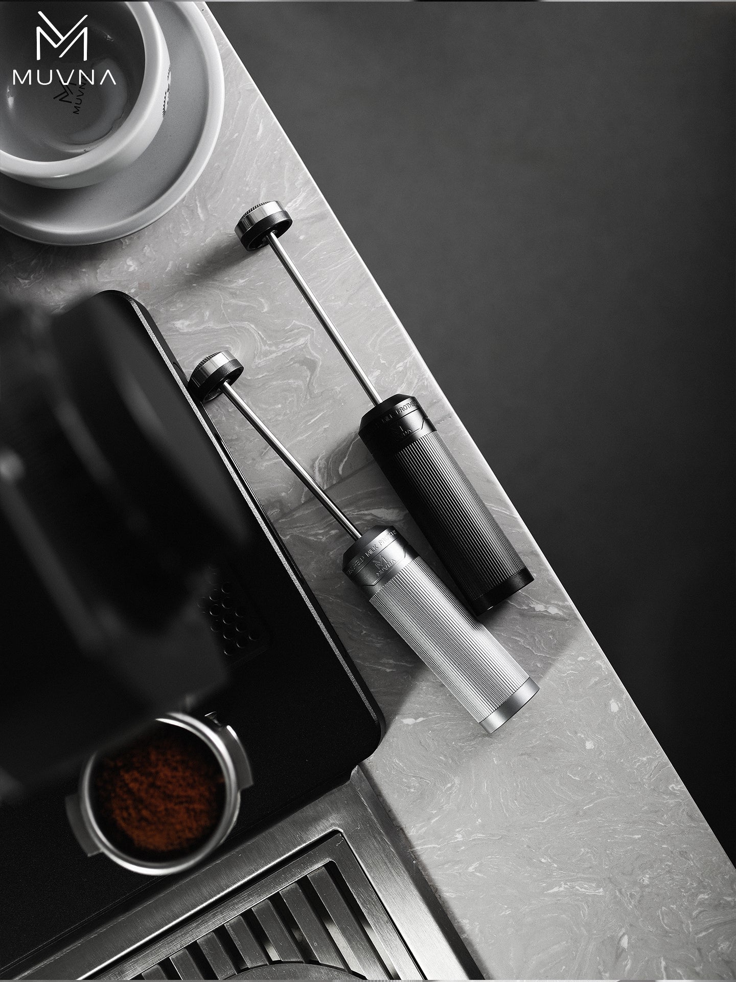 خفاقة الحليب اليدوية MUVNA – فضي معدني (Silver Edition)