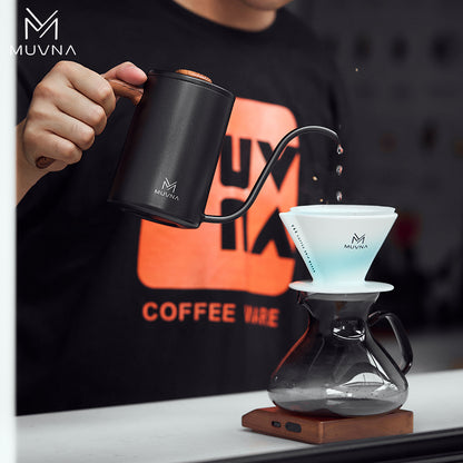 إبريق MUVNA – أسود مطفي