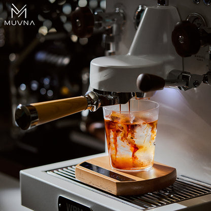 ميزان MUVNA الخشبي – تصميم فخم بتفاصيل استثنائية