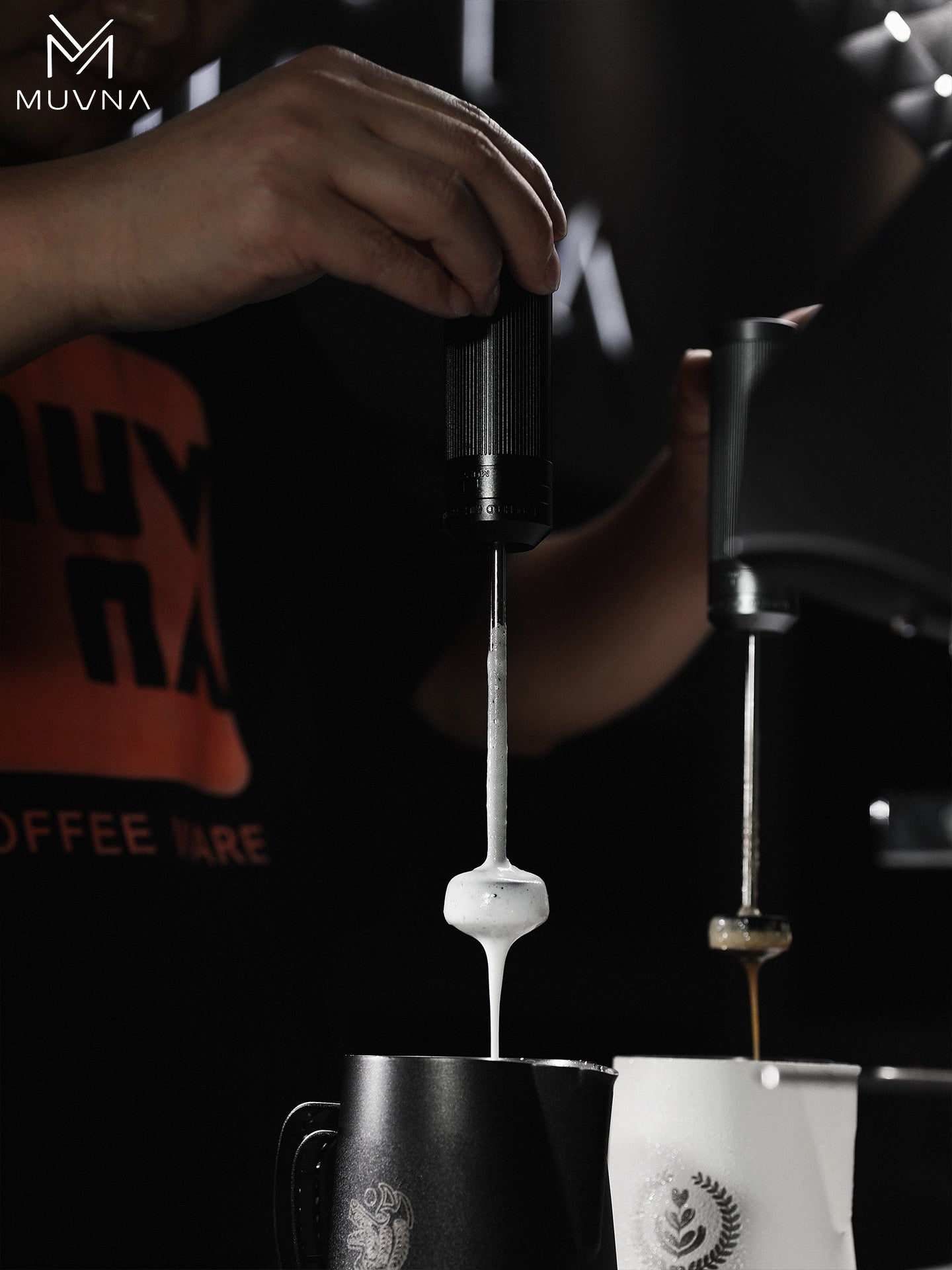 خفاقة الحليب اليدوية MUVNA – أسود