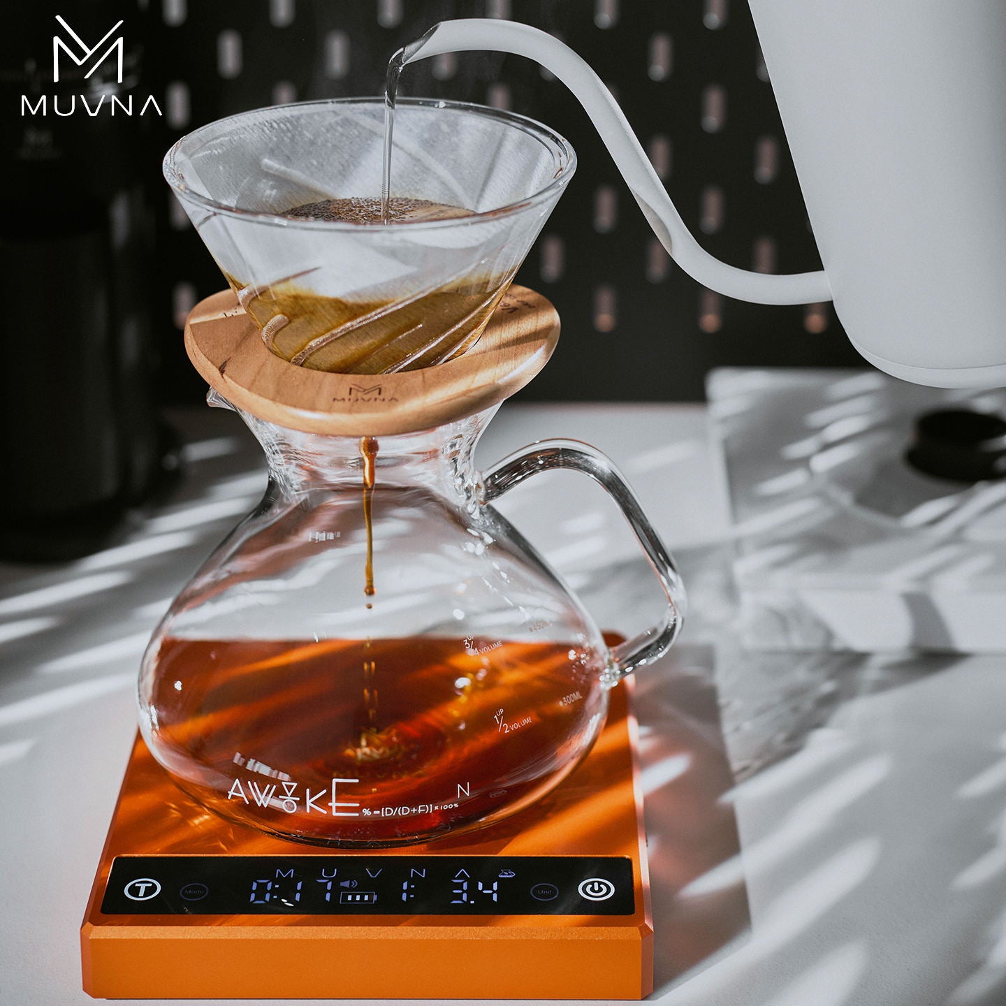 ميزان MUVNA الذكي – اللون البرتقالي المعدني
