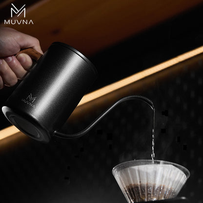 إبريق MUVNA – أسود مطفي