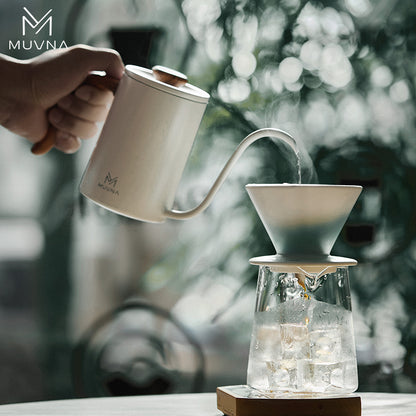 إبريق MUVNA – أبيض مطفي